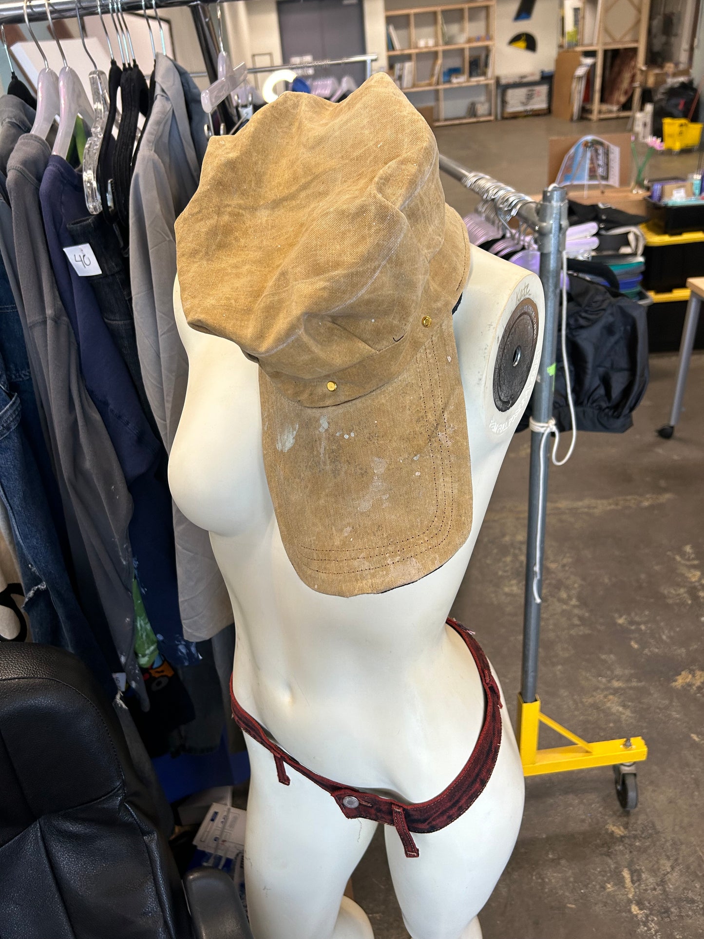 Materials of the World Conductor Cap